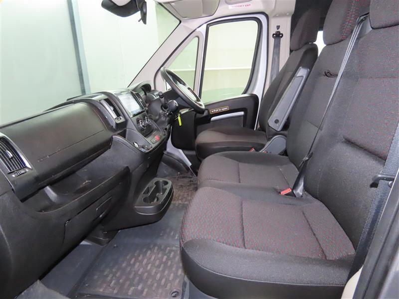 Citroen Relay image 3